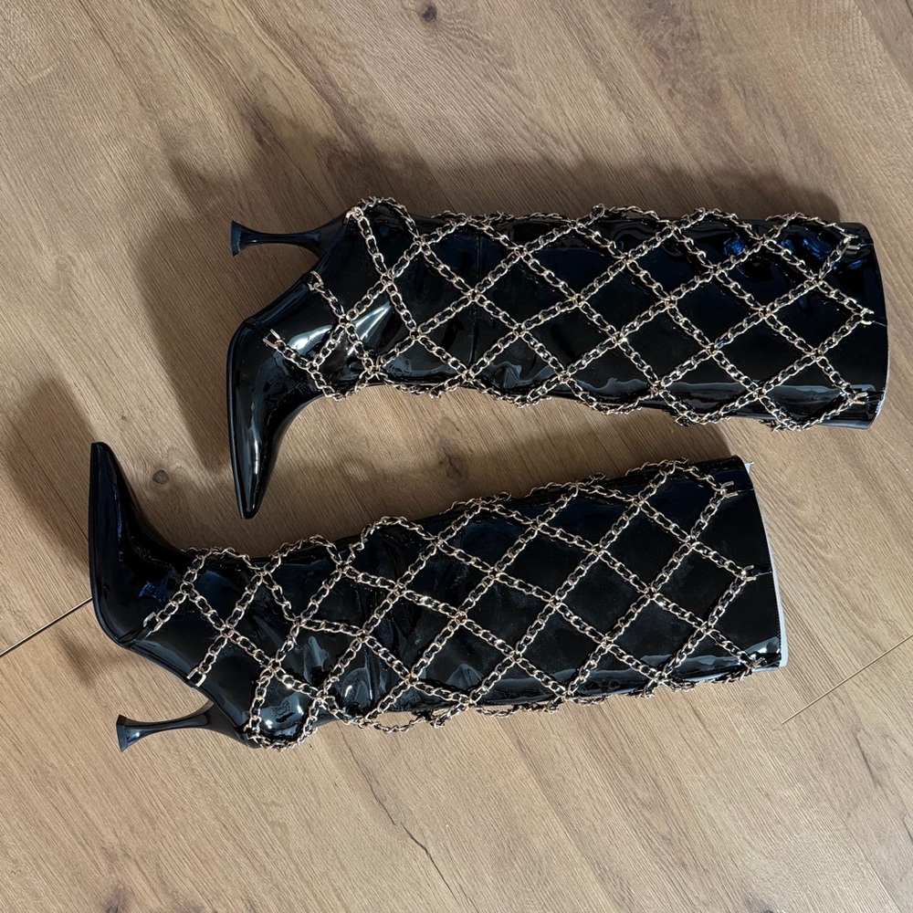Jeffrey Campbell black patent gold Chanel chain boots size 7.5 - Picture 2 of 12